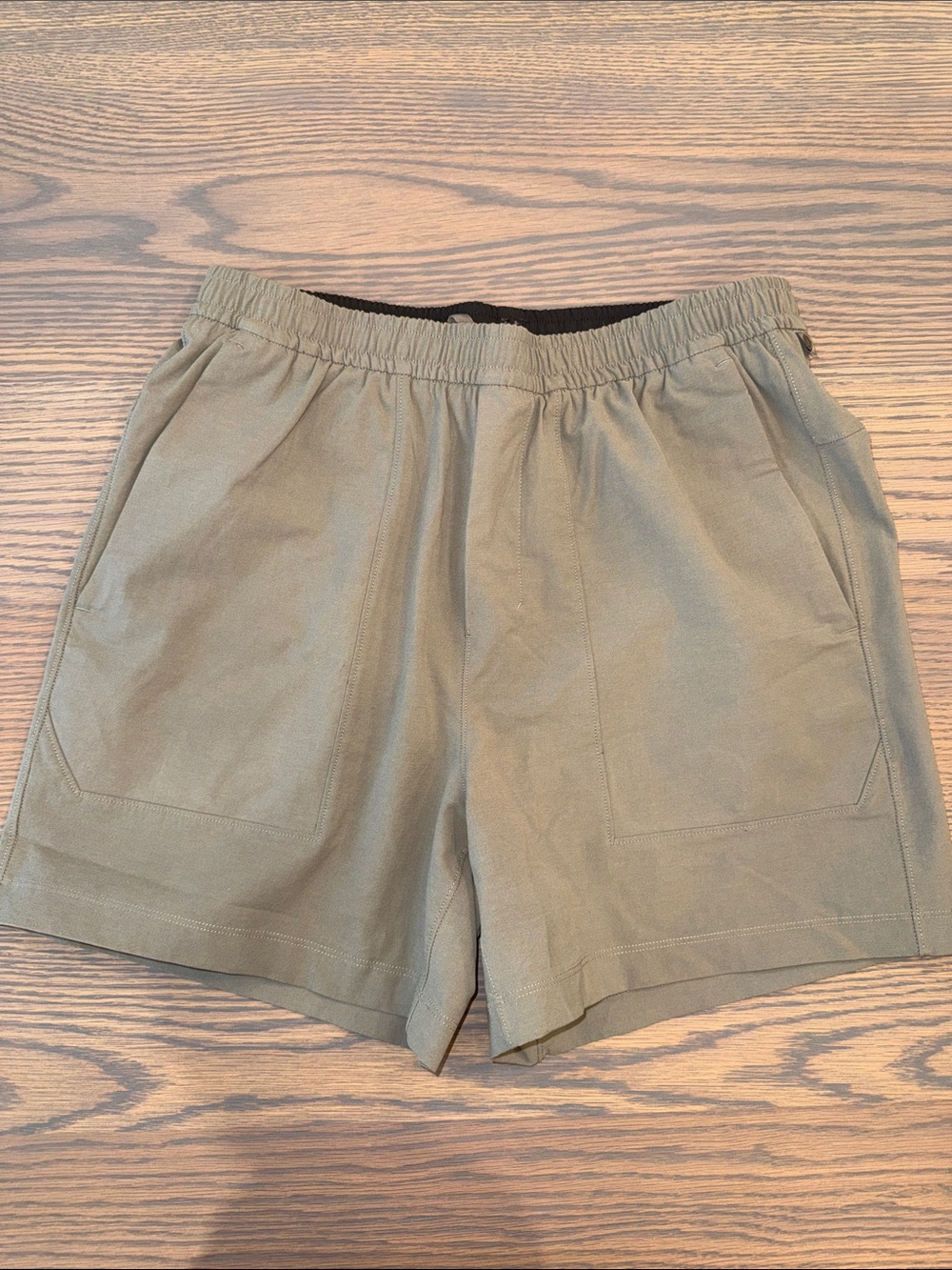 lululemon athletica Olive Men’s Lightweight Athletic Shorts